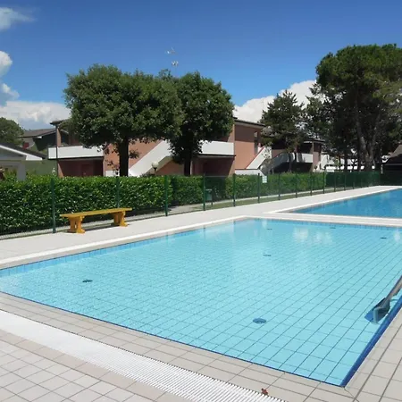 Cozy Flat In With Swimming Pools - Beahost Apartamento Bibione